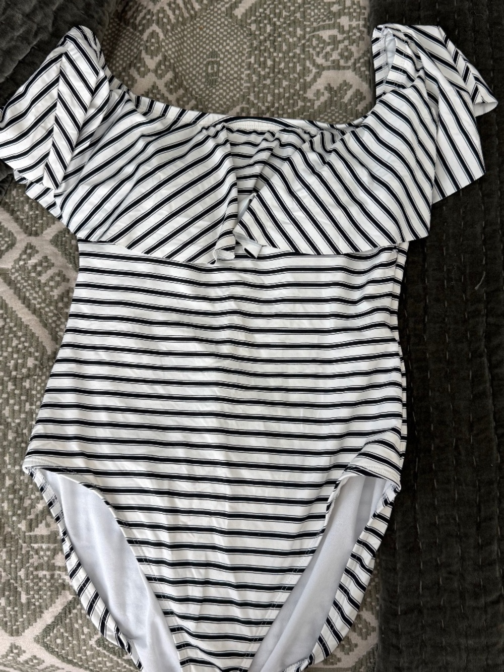 Lauren Ralph Lauren Size 10 Black White Striped Ruched One Piece Swimsuit